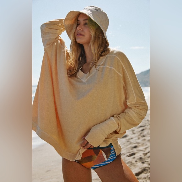 FP Movement by Free People Tops - NWT FP MOVEMENT ALL STAR LAYER